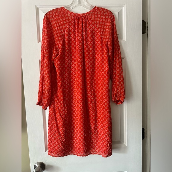 Tory Burch Orange and white boho silk shift dress with long sleeves. Size 8. - Picture 8 of 8